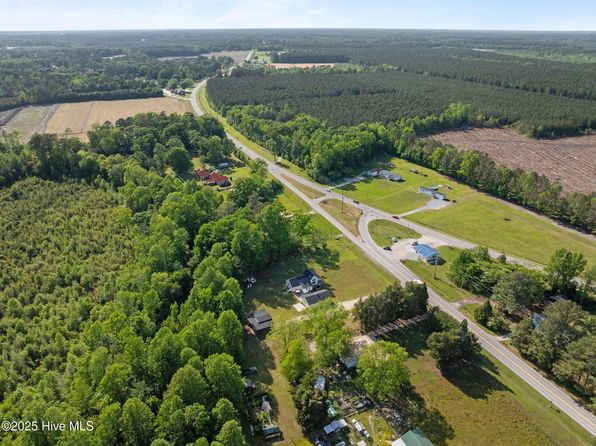 126 Nc 92 E, Washington, NC 27889