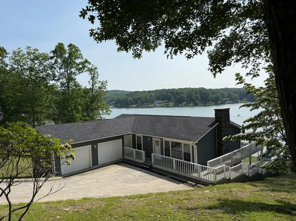 210 Flat Top Lake Rd, Ghent, WV 25843