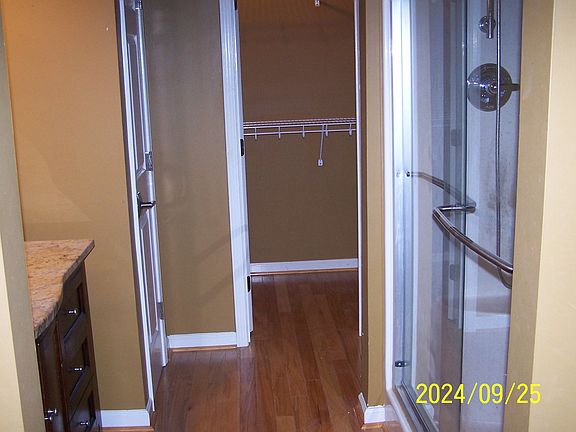 4th image of 341 Harbor Village Dr Unit 80