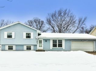 7402 Imperial Ave S, Cottage Grove, MN 55016