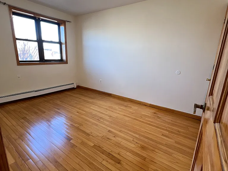 102-14 Lewis Ave #4B — Photo 4