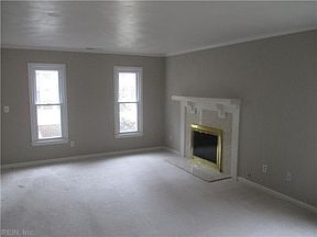 3rd image of 524 Mulligan Dr