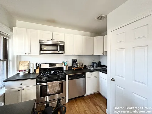 914 Dorchester Ave #2 Photo 1