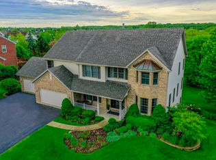 1315 Hunters Rdg W, Hoffman Estates, IL 60192