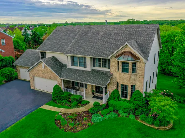 1315 Hunters Rdg W, Hoffman Estates, IL 60192