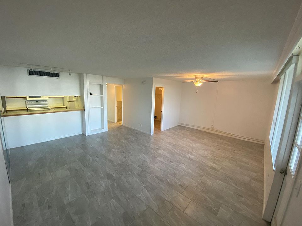 1st image of 2616 Cove Cay Dr Unit 704