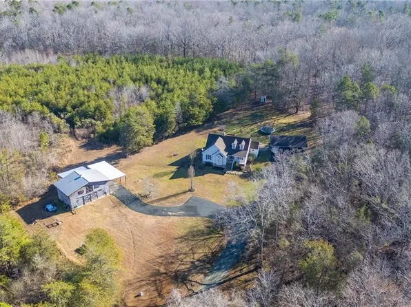 4340 Bellemont Mount Hermon Rd, Burlington, NC 27215