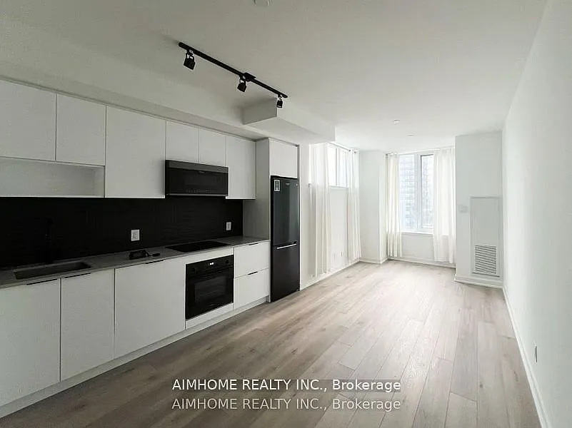 2 bed, $2,200 — Photo 3