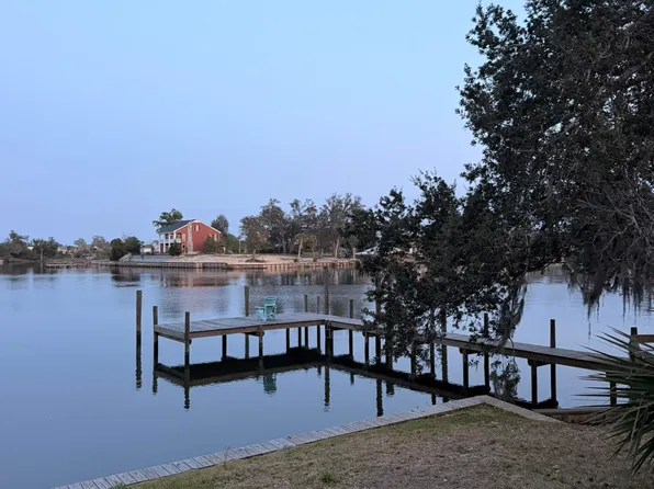 2824 Country Club Dr, Lynn Haven, FL 32444