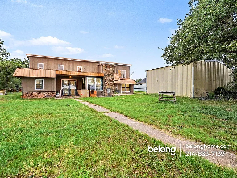9142 County Road 197 — Photo 25