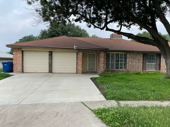 6307 Green Circle Dr, San Antonio, TX 78233