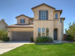 355 Deodar St, Redlands, CA 92374
