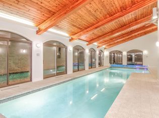 1 Winslow Rd #R, Weston, CT 06883