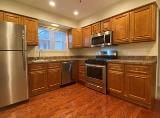 115 Lathrop Ave APT 1R, Staten Island, NY 10314