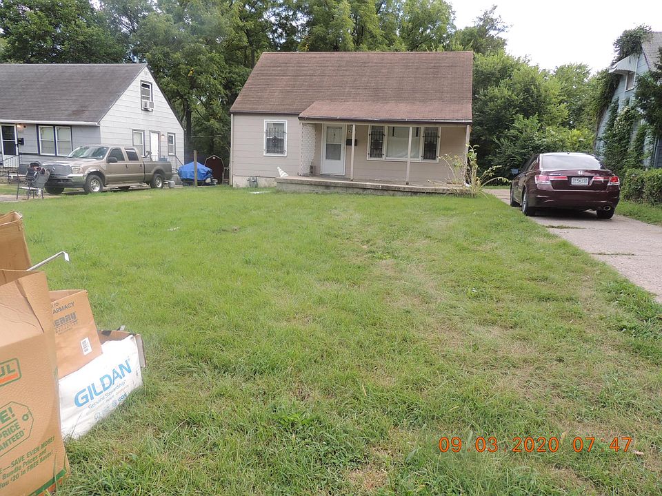1st image of 4211 E 62nd St #4211