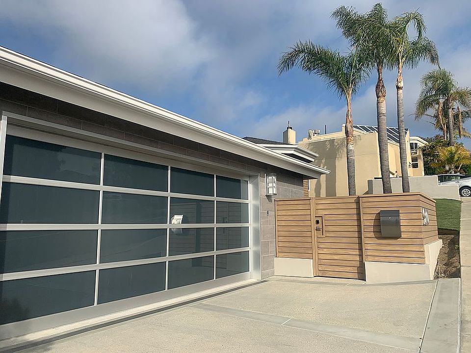 2nd image of 920 Avenida Presidio