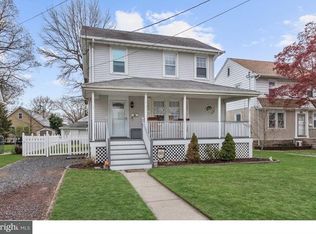 102 Memorial Ave, Palmyra, NJ 08065