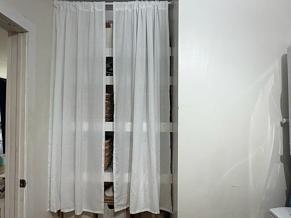 3rd image of 117 17th St #1