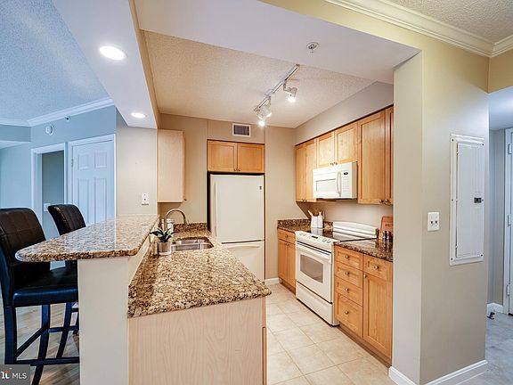 3rd image of 3101 N Hampton Dr APT 304