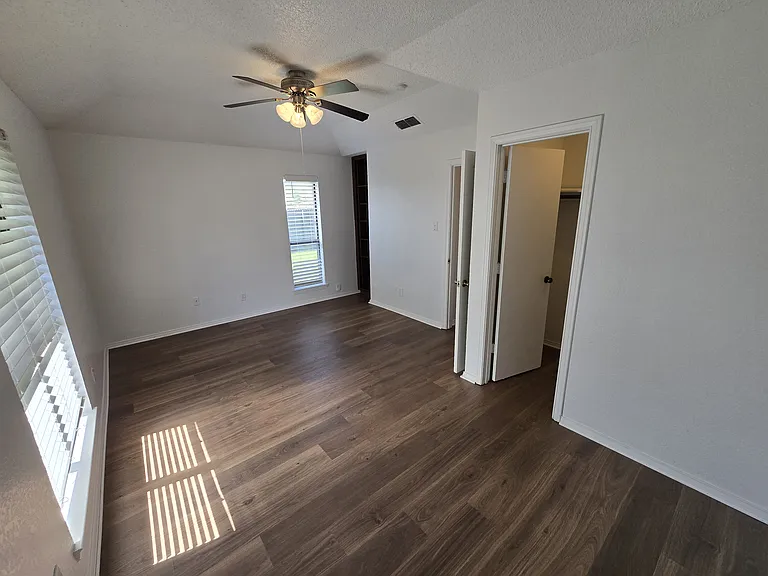 7451 College Cir #1 — Photo 14