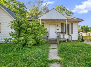 1719 E Clay St, Springfield, IL 62703