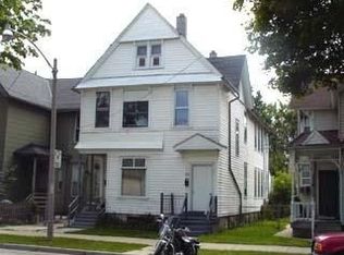 311-313 W Mineral St, Milwaukee, WI 53204