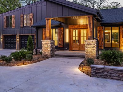 688 Douglas Ln, Gallatin, TN, 37066