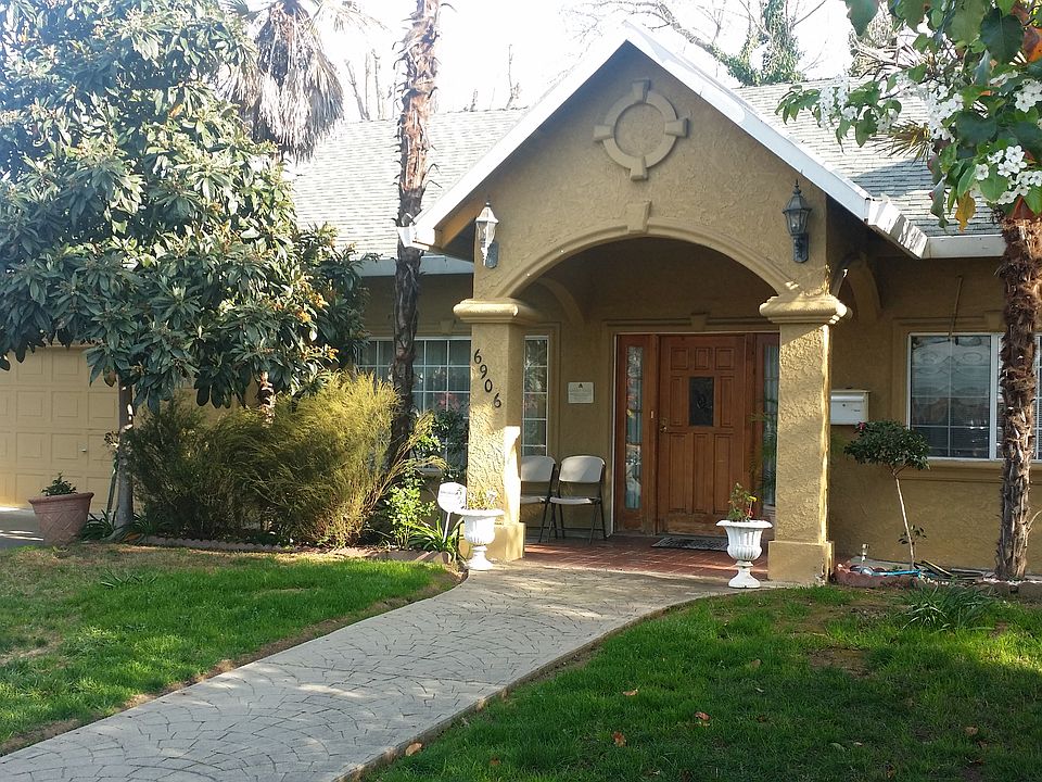 2nd image of 6906 Henning Dr