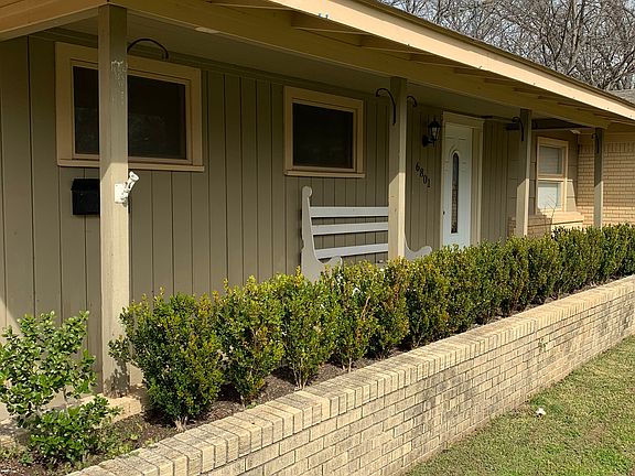 3rd image of 6801 Pecan Park Dr