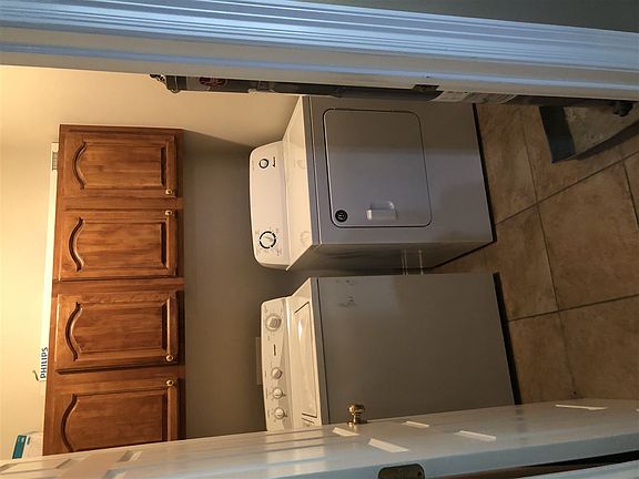 4th image of 219 Lasalle Dr