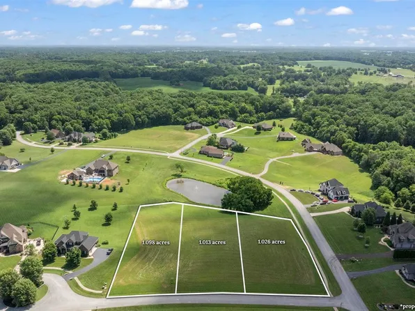 123 Sterling Oak Ct, Alvaton, KY 42122