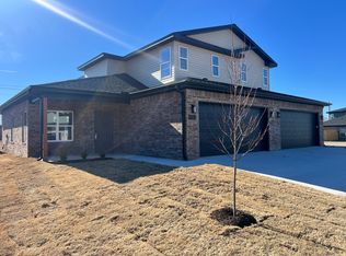 600 Cosmos St, Centerton, AR 72719