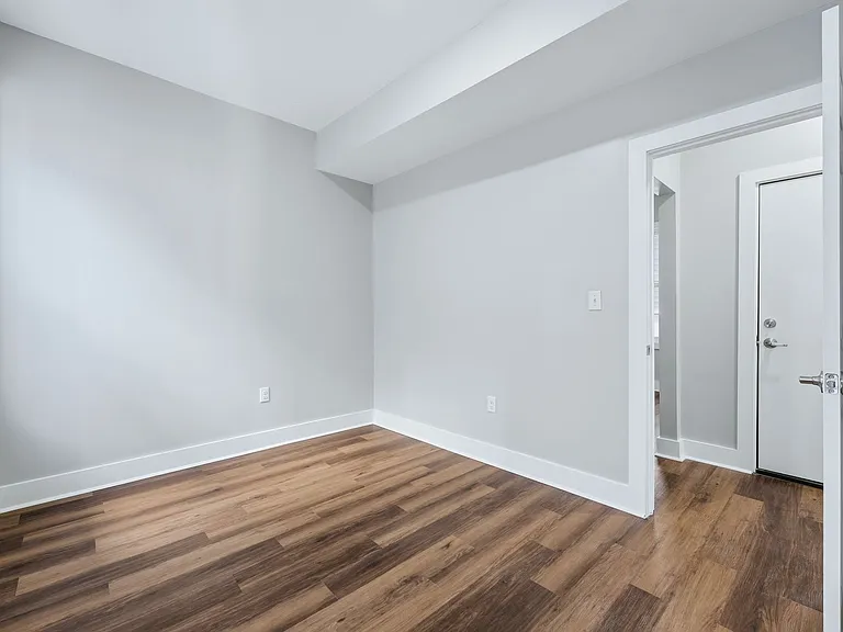 913 S 18th St #2 — Photo 15