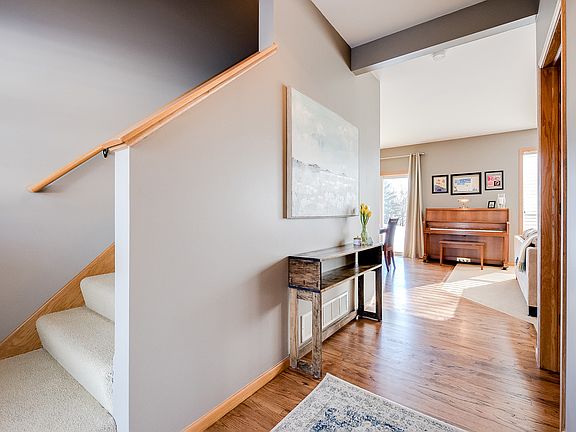 5th image of 12311 Crown Hill Ct