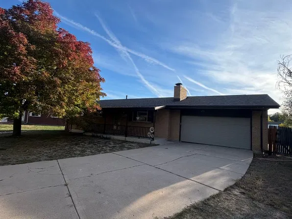 4698 S Fountain Cir, Littleton, CO 80127