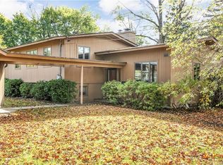 75 Winding Wood Rd S, Pt Chester, NY 10573