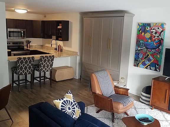 3rd image of 1540 N Lasalle St #1102