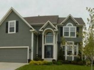 19638 W 97th St, Lenexa, KS 66220