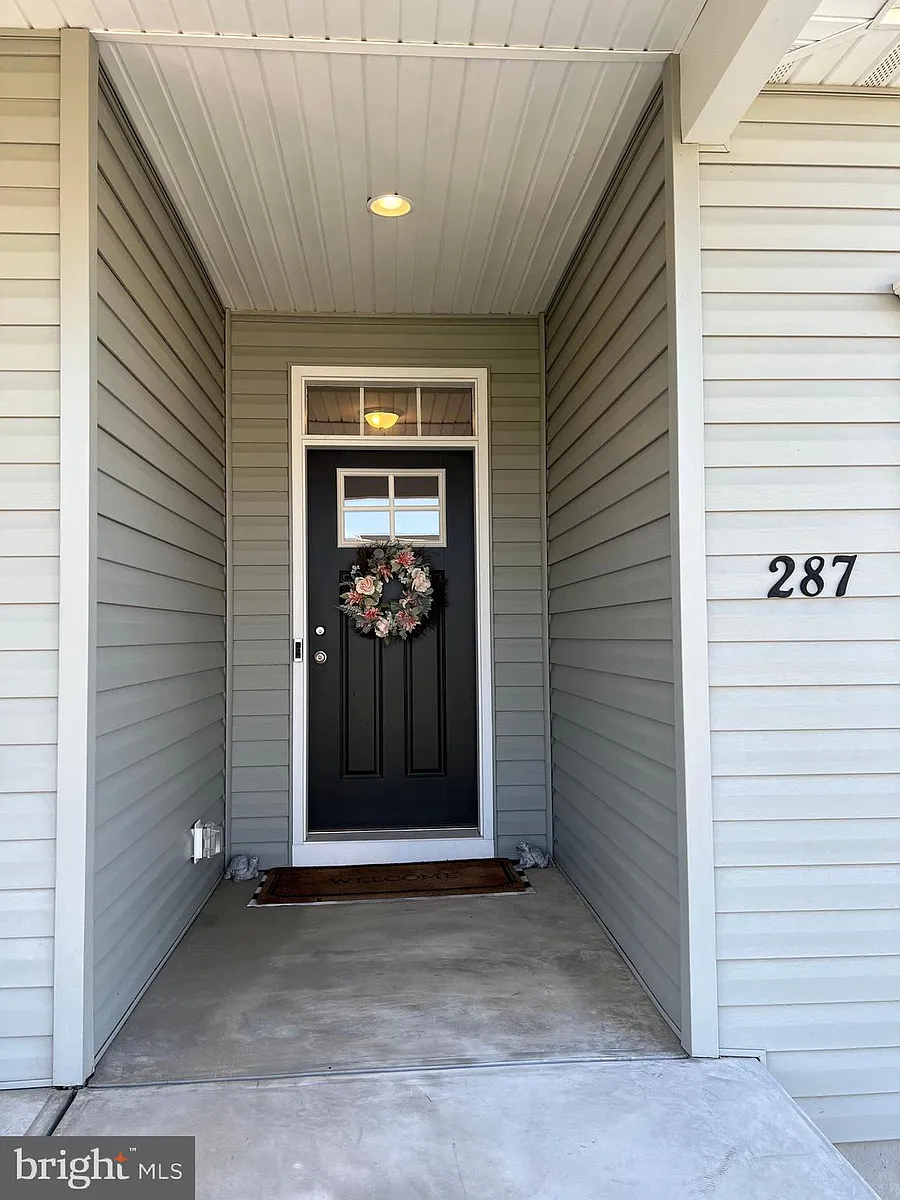 Building Photo - 287 Hightide Dr