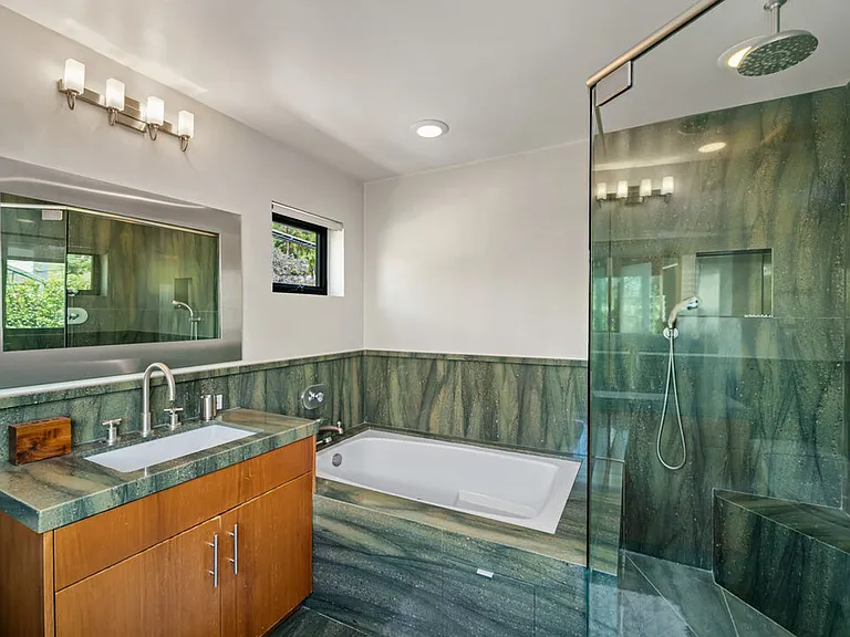 25250 Malibu Rd — Photo 46