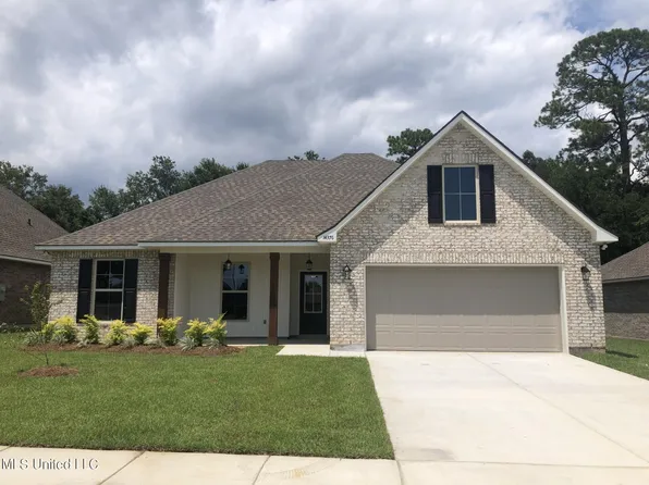 14376 Southern Elm Ave, Gulfport, MS 39503