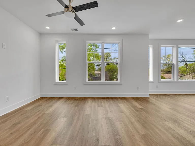 423C Veritas St — Photo 12