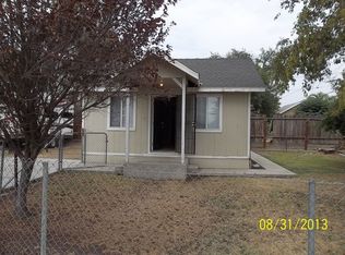 705 Sequoia Dr APT D, Bakersfield, CA 93308