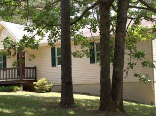 122 Petunia Rd, Ruckersville, VA 22968