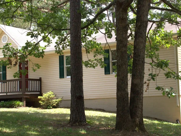 122 Petunia Rd, Ruckersville, VA 22968