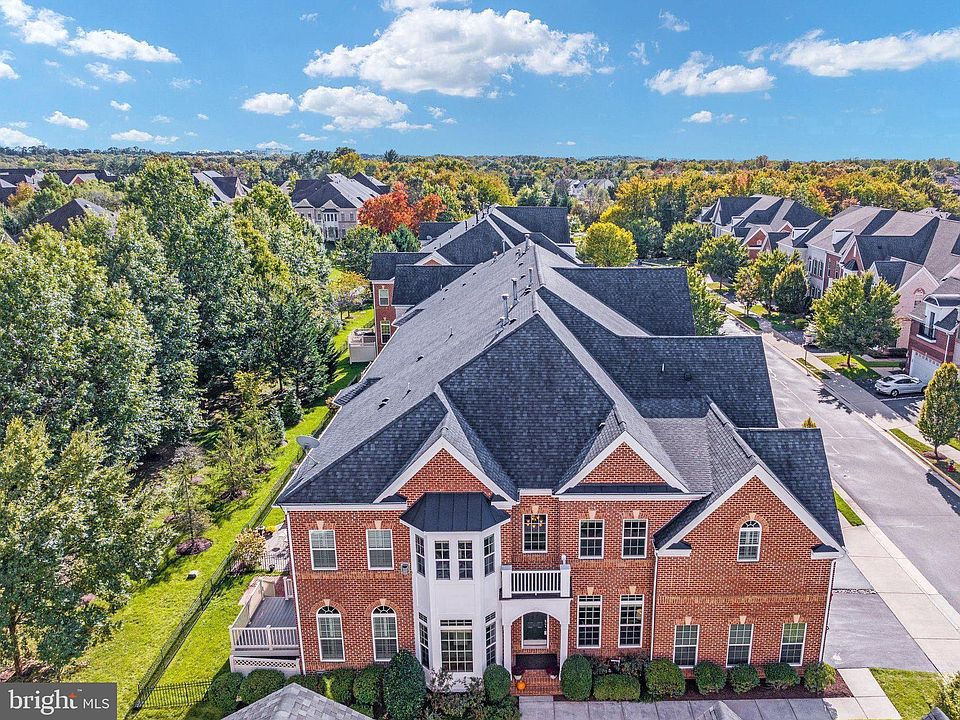 1st image of 3881 Billberry Dr