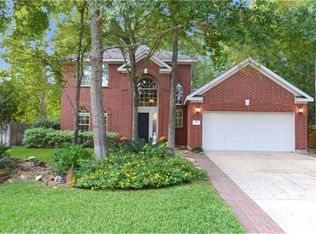 19 S Old Cedar Cir, Spring, TX 77382