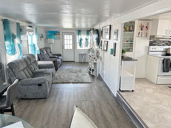 5th image of 1325 S 33 Road