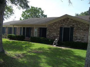 4903 Mixville Rd, Sealy, TX 77474
