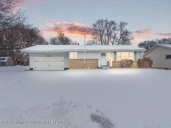 3322 Pickwick Pl, Lansing, MI 48917